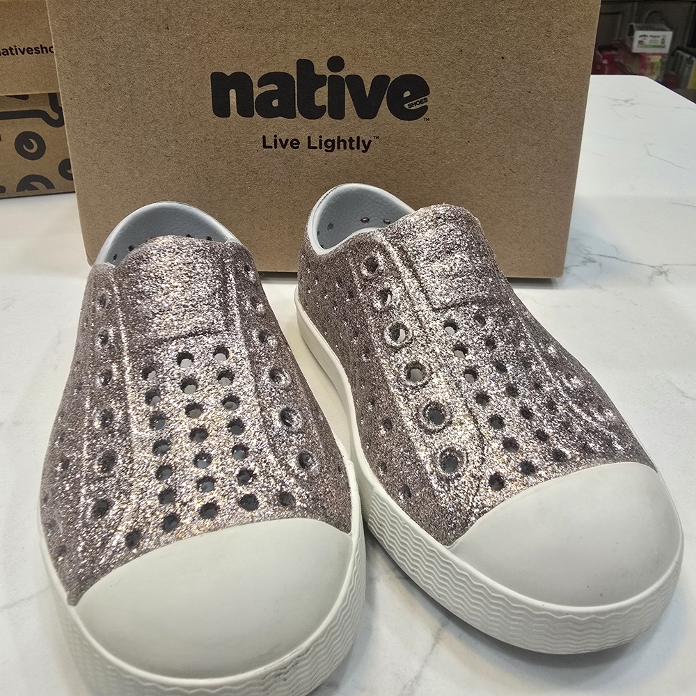Girls Native Glitter Slip-On Shoes